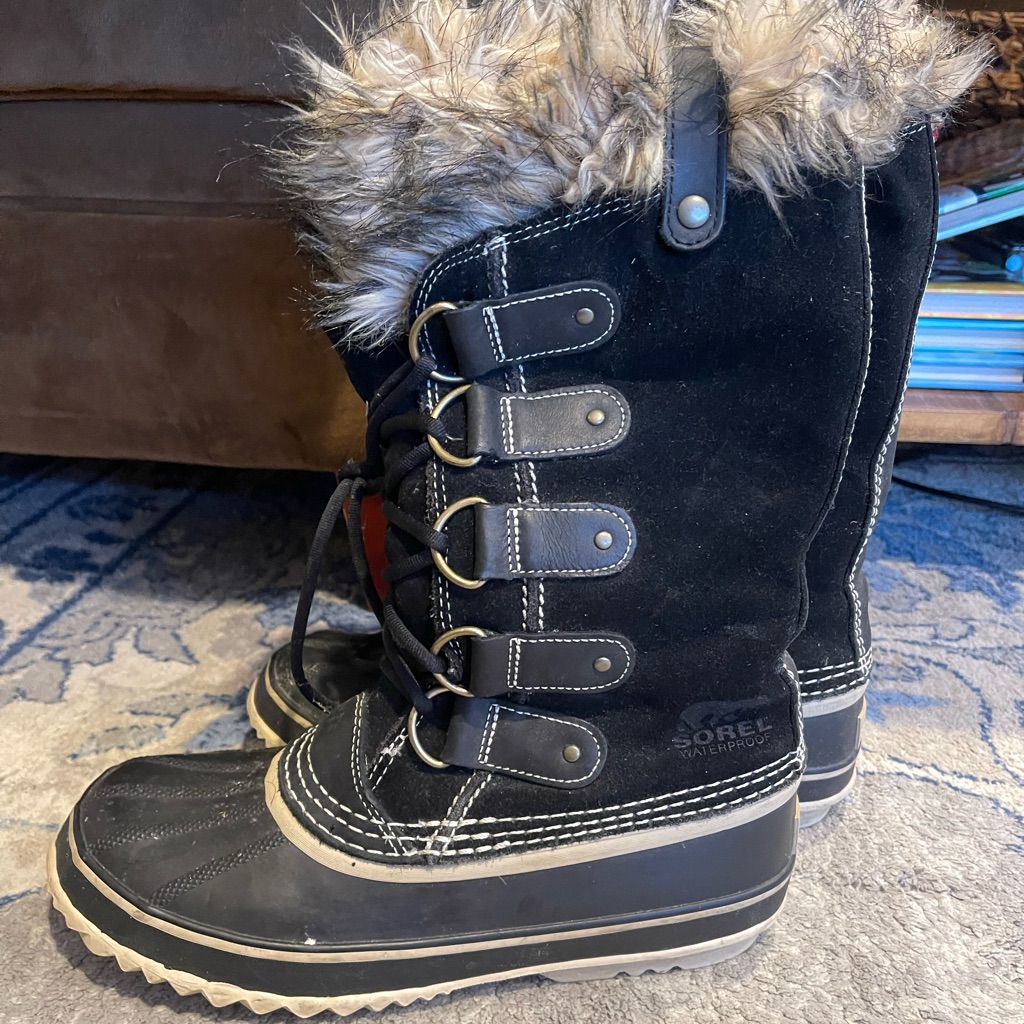Sorel Size 9 Black Lace Up Fur Top Winter Boots